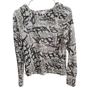 Victoria’s Secret Black and White Graffiti Long Sleeve Scoop Neck Top Size L